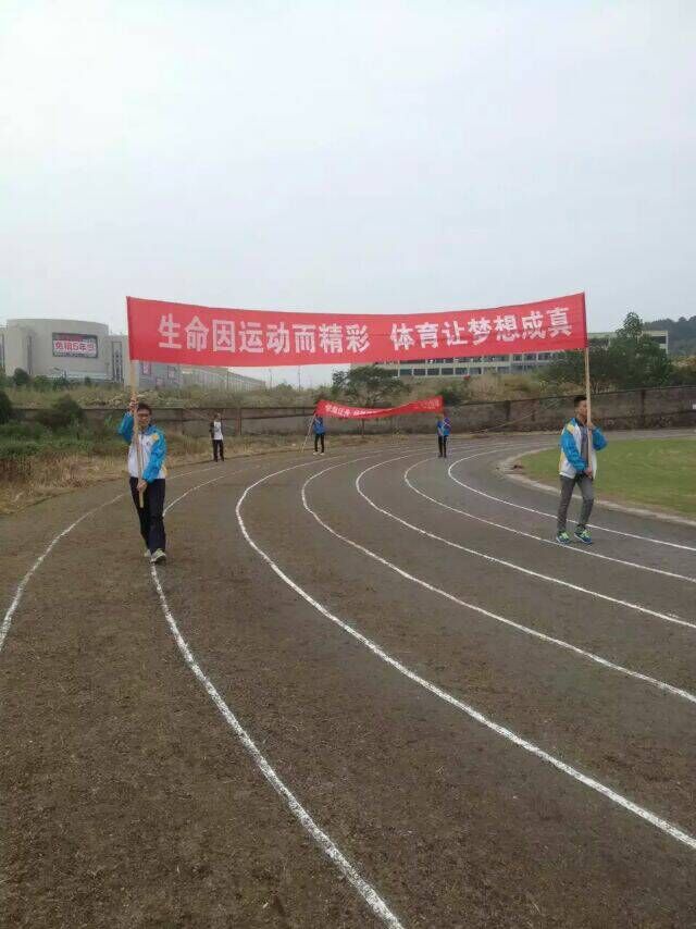 103.jpg